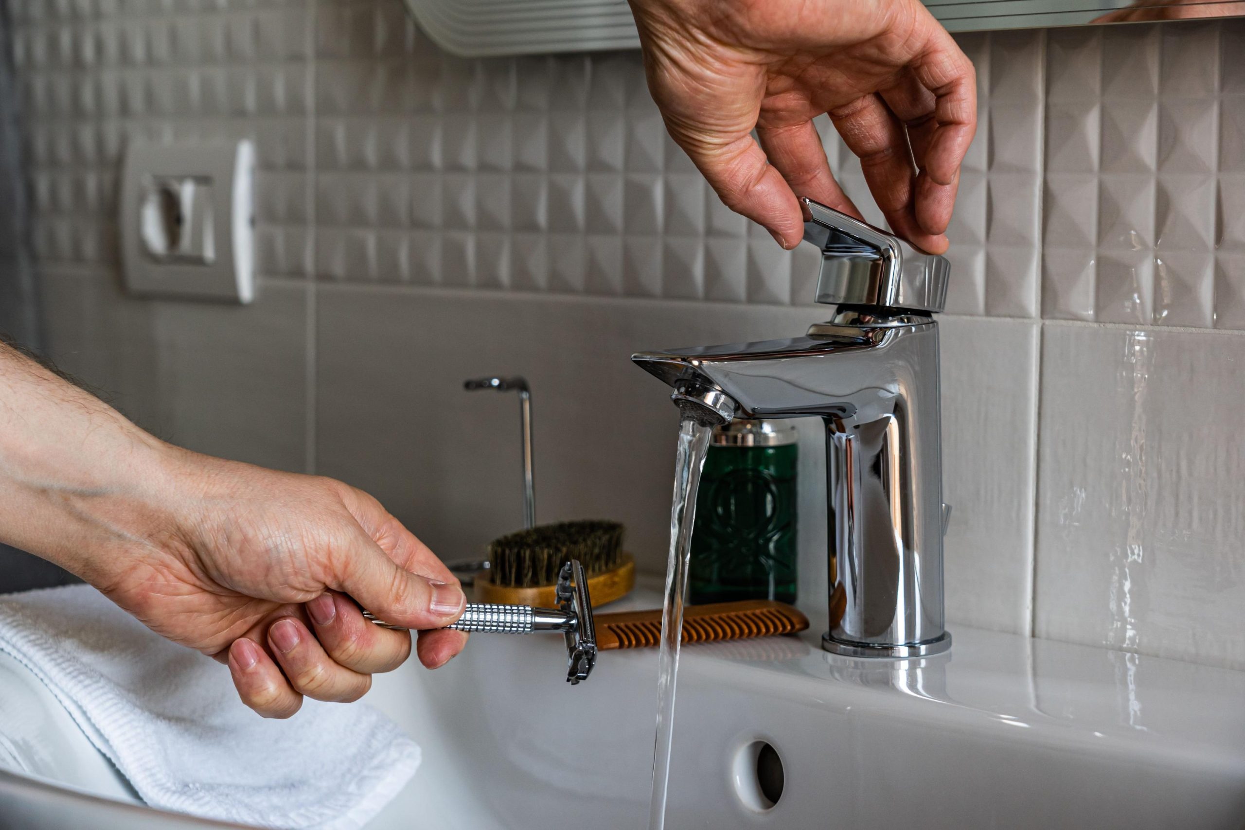 How to Prevent Leaks with Regular Bathroom Plumbing Maintenance